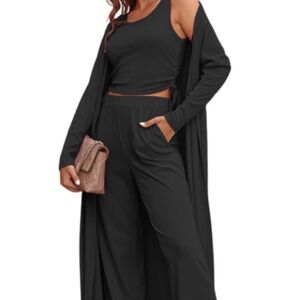 New! Women’s 3-piece CLO lounge Set